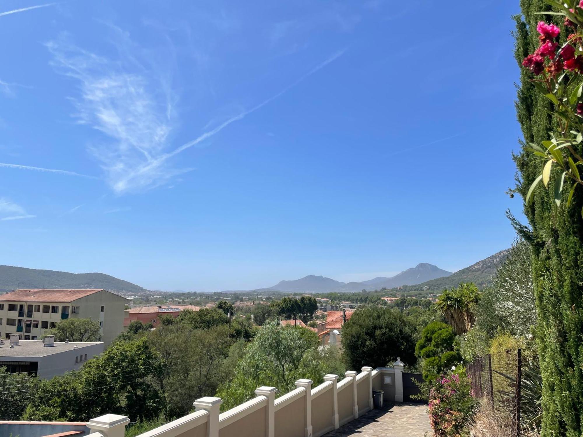 Apartament Les Trefles Hyères Zewnętrze zdjęcie